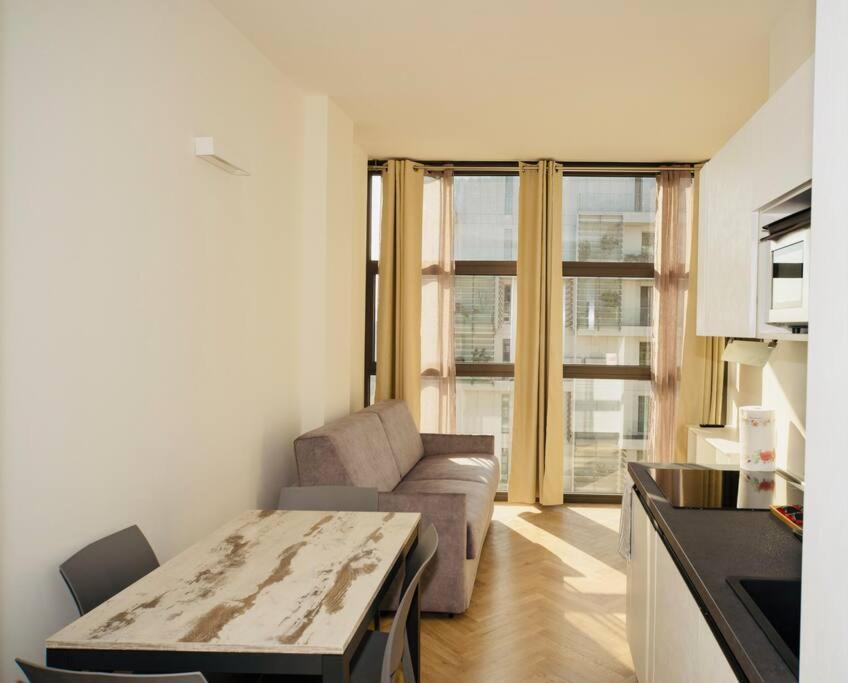 Sky View - Porta Nuova - Appartamento 4 米兰 外观 照片